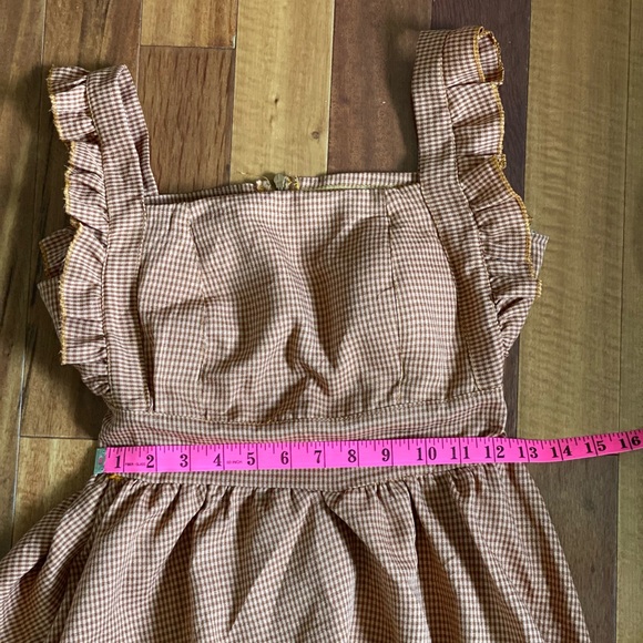 HANDMADE gingham dress! - Picture 7 of 8